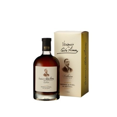 https://www.garrafeiradalvalade.com/product/moscatel-10-anos-venancio-costa-lima-rubrica-0-50