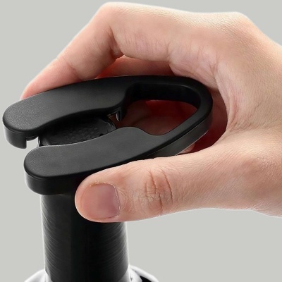 Kit Wine Set Vinak a Pilhas