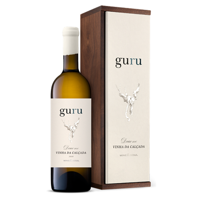 https://www.garrafeiradalvalade.com/product/guru-vinha-da-calcada-branco-2020