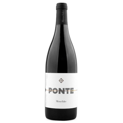https://www.garrafeiradalvalade.com/product/ponte-mouchao-tinto-2017