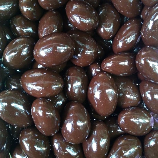 Am&#x00EA;ndoa&#x20;Coberta&#x20;Chocolate&#x20;Negro