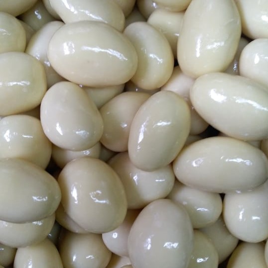 Am&#x00EA;ndoa&#x20;Coberta&#x20;Chocolate&#x20;Branco