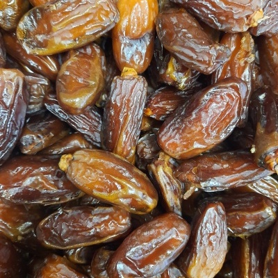 Tâmaras Com Caroço
