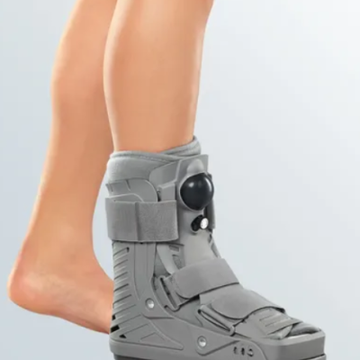 Bota Walkers insuflavel  (Cano Baixo)