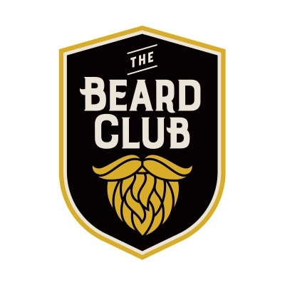 Emblema preto com texto THE BEARD CLUB e desenho dourado de barba