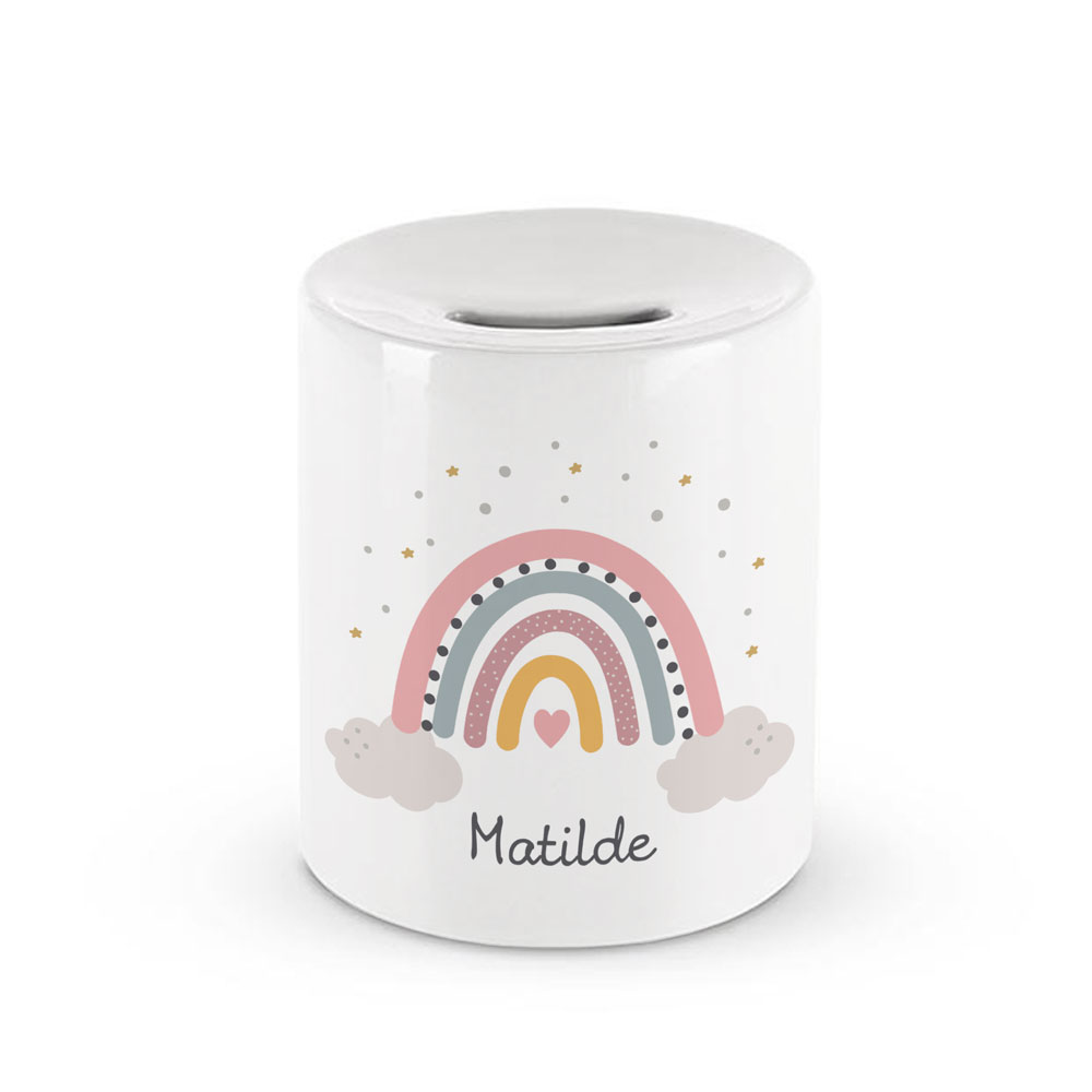 Cofre branco com desenho de arco-íris e nome Matilde