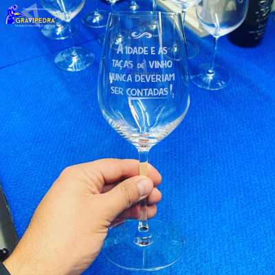 Copo em vidro personalizado - A idade - CVDLTT10