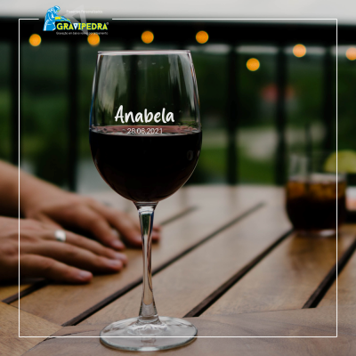 Copos em vidro personalizados com Nome - CVFG04