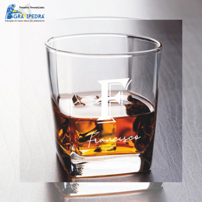 Copo em vidro personalizado - Inicial e Nome - CVFG01A