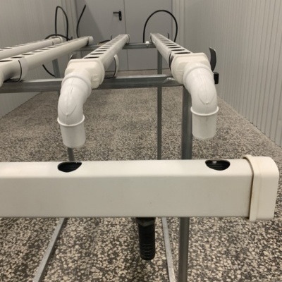 Colector de descarga de línea de vivero (4 líneas) - Segunda mano