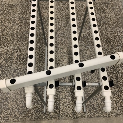 Colector de descarga de línea de vivero (4 líneas) - Segunda mano