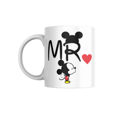 Caneca branca com design de rato e texto MR com coração