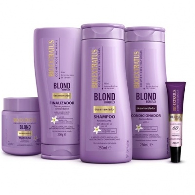 Conjunto de produtos capilares lilás Biorevixatus Blond com máscara, finalizador, shampoo, condicionador e tubo pequeno.