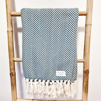 Manta Espinha - Azul Petróleo