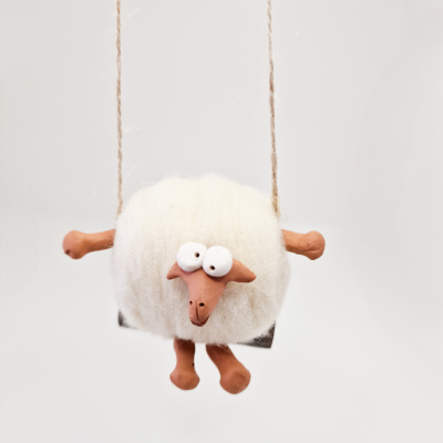 Ovelha no baloiço - branca