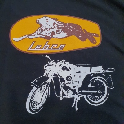 T-shirt Archivo - SIS Lebce