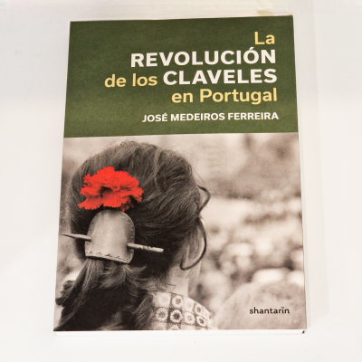 La Revolución de los claveles en Portugal