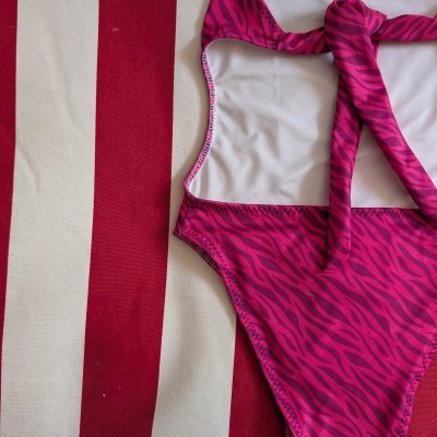 Trikini Rose