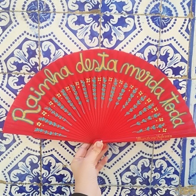 Leques pintados à mão !