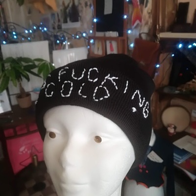 Its Fucking Cold ! * Preto