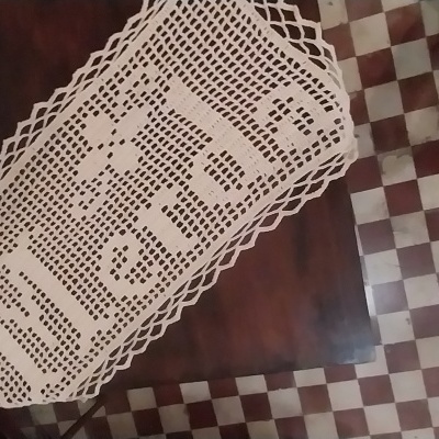 Naperon em Crochet MERDA
