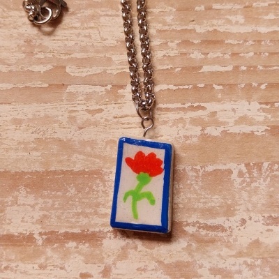 Colar "Cravo de Abril"