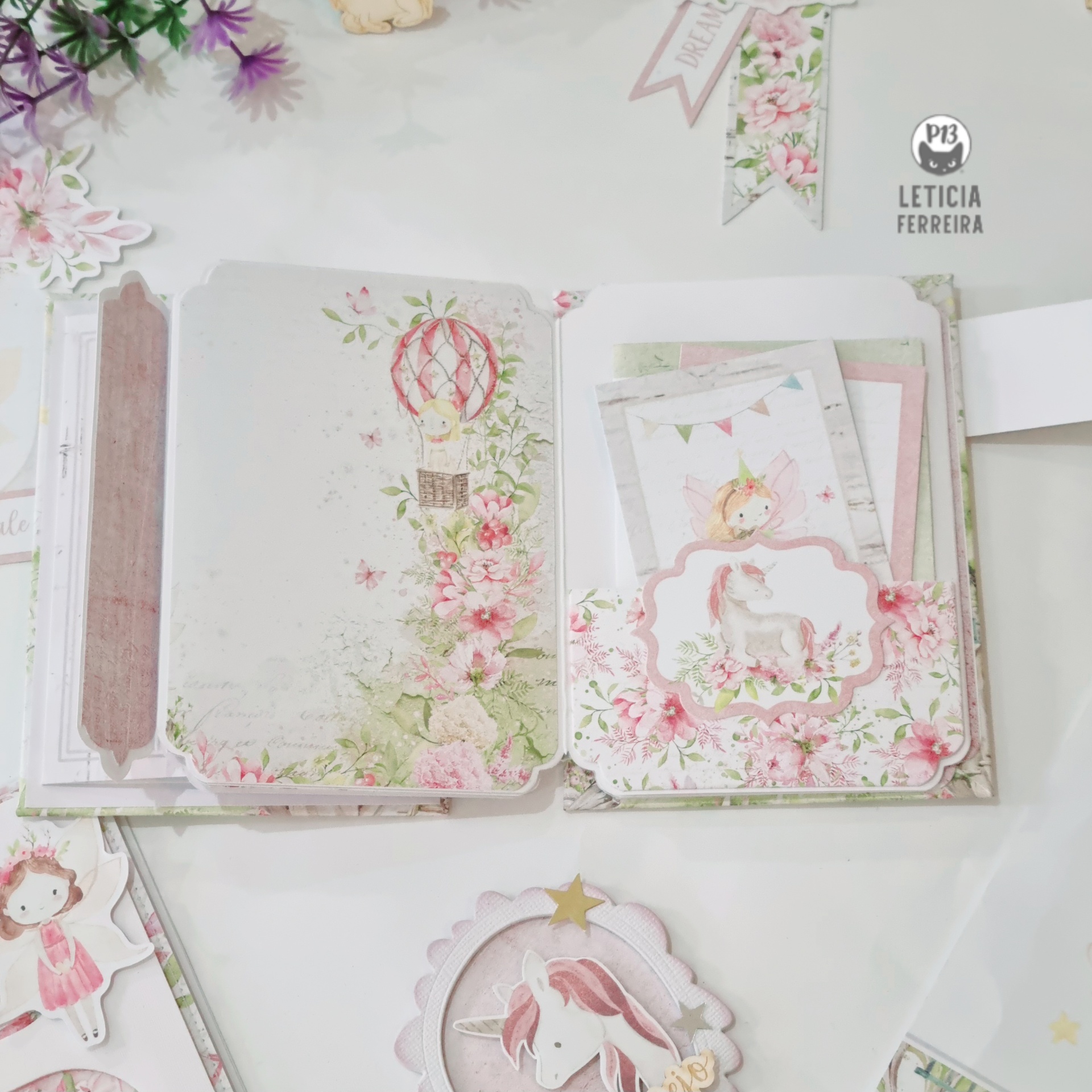 Conjunto Mini Álbum Pede Um Desejo & Postal Believe in Fairytales