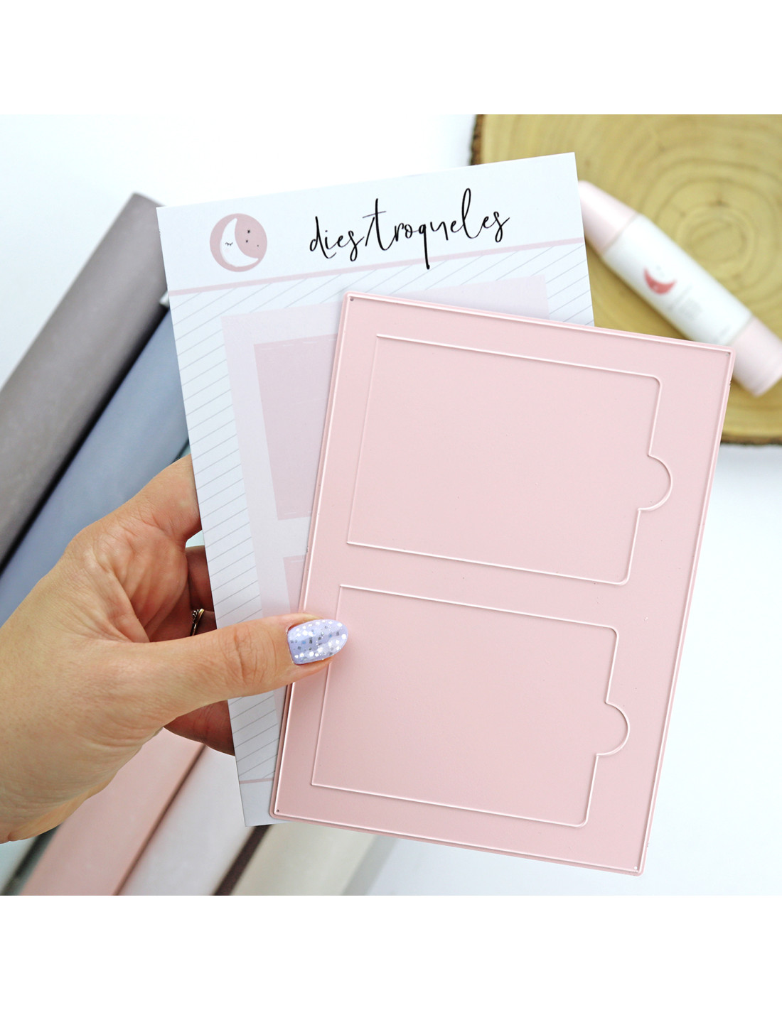 Cortante 2 janelas Alúa Cid