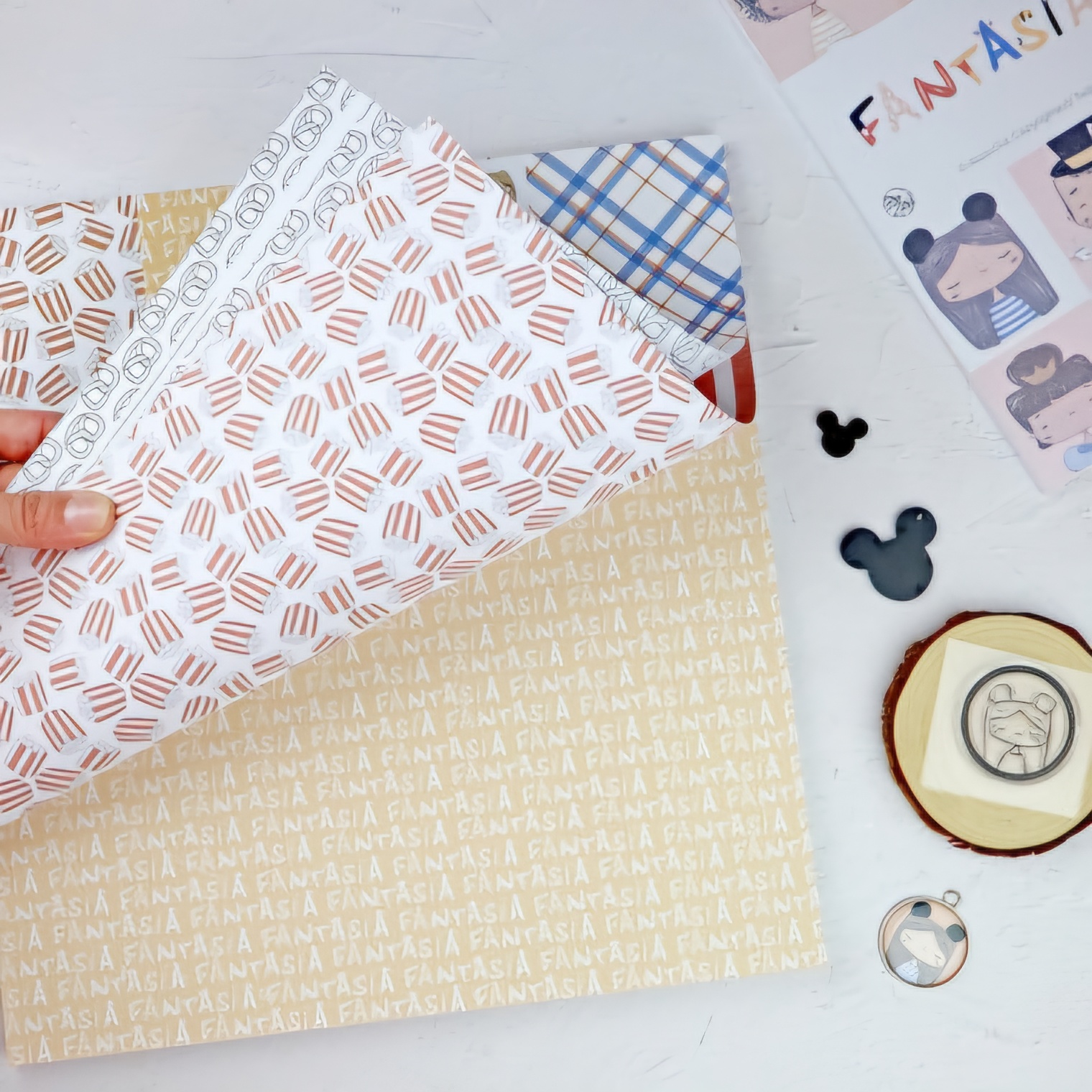 Bloco 36 Papéis 12"×12" Fantasia Alua Cid