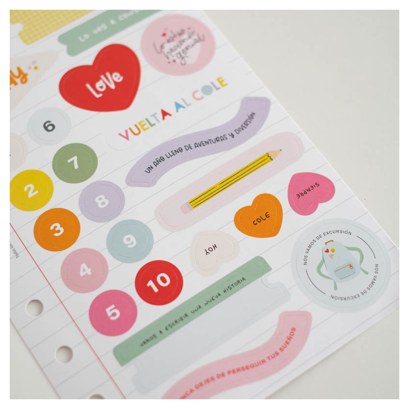 Autocolantes Baby M Va Al Cole by Lora Bailora