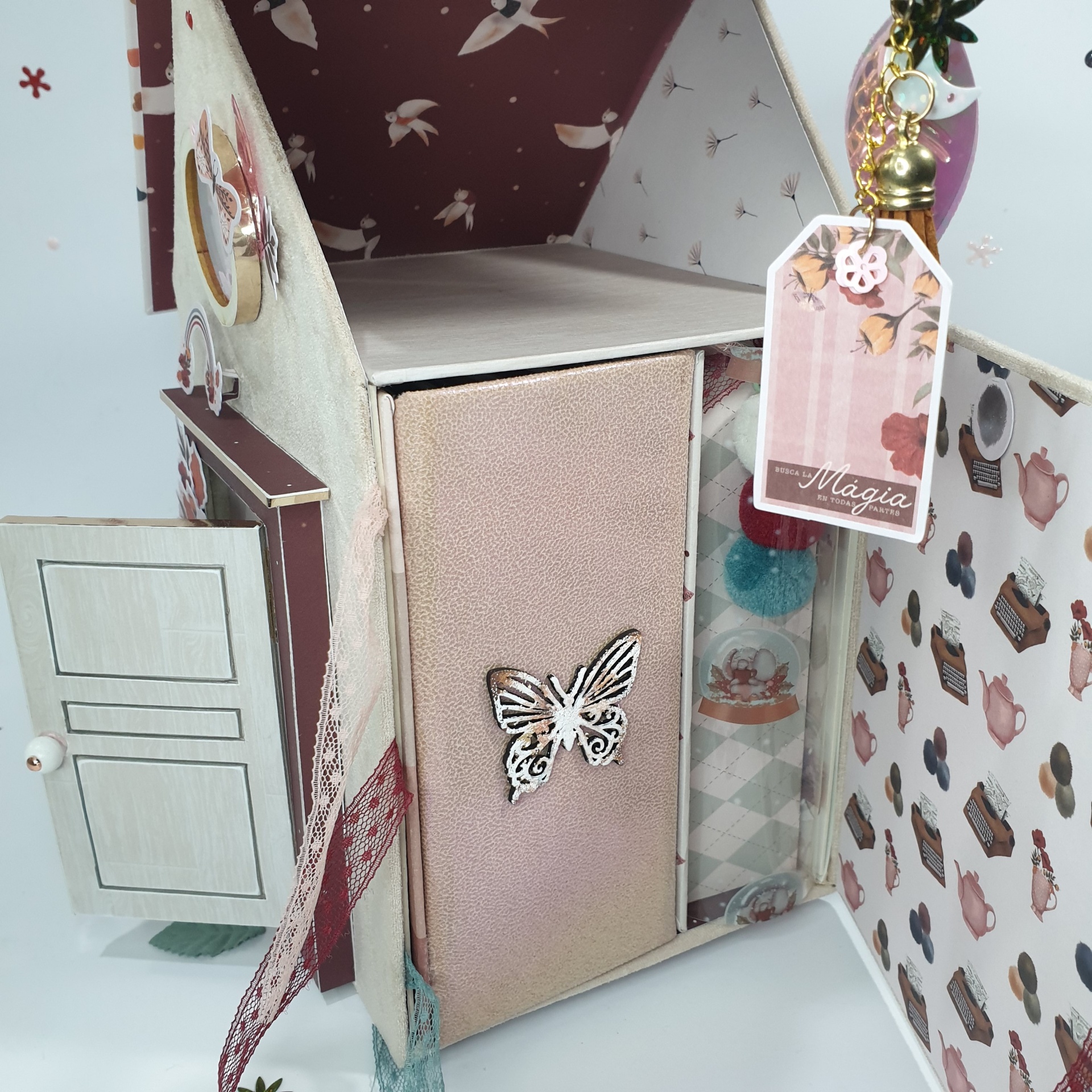 Tutorial Scrapbook Gratuito Online Casinha e 2 álbuns