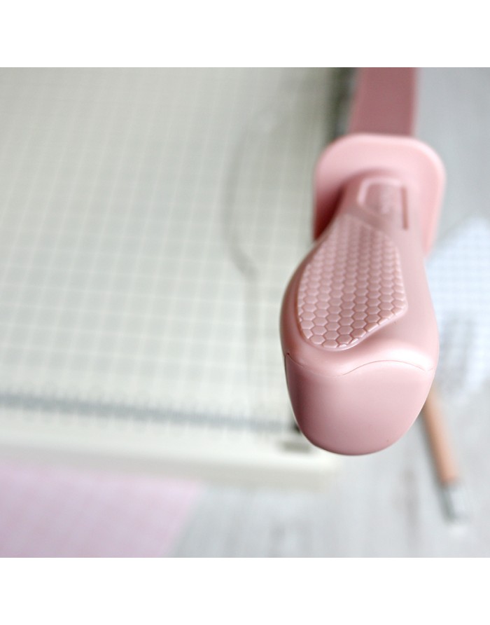 Guilhotina Maxi Alua Cid