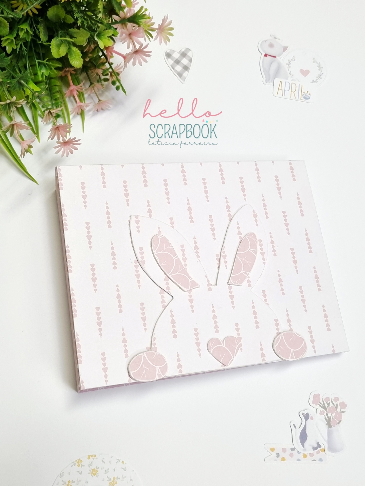 Álbum Fotos Scrapbook "Coelhinho Rosa"