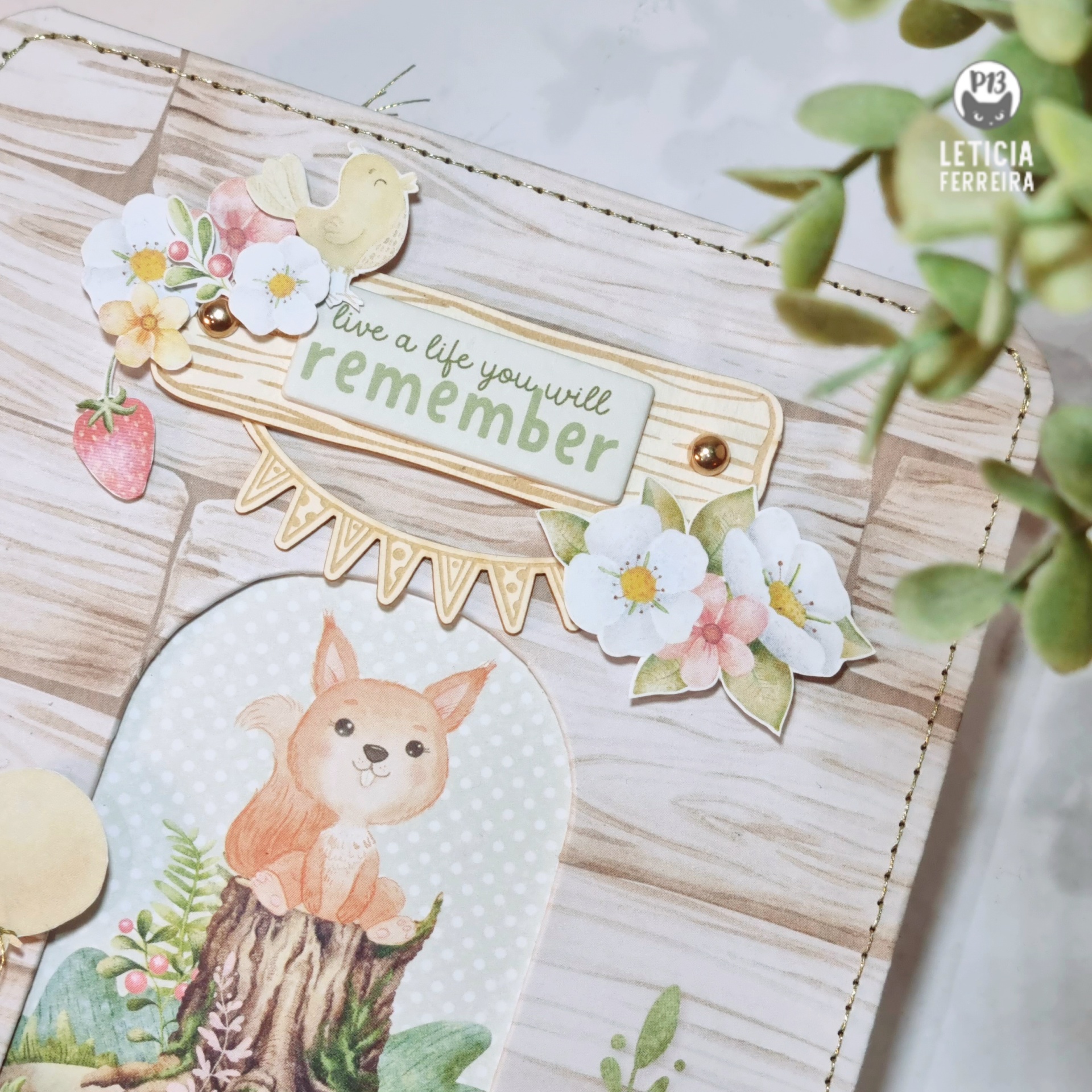 Álbum Scrapbook Aniversário Woodland Cuties