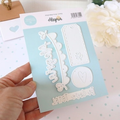 Cortante Adornos e Palavras Alegria Mandarina Lima