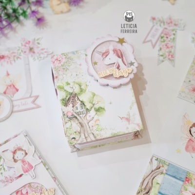 Conjunto Mini Álbum Pede Um Desejo & Postal Believe in Fairytales