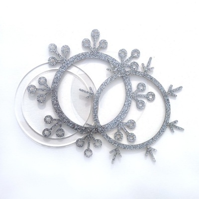 Shaker Floco Boreal Prateado Kora Projects