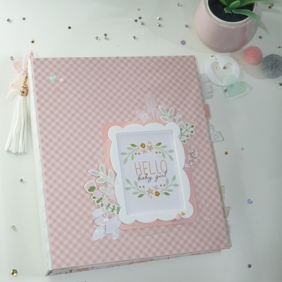 Hello Baby Girl | Álbum Fotos 1º Ano Bebé