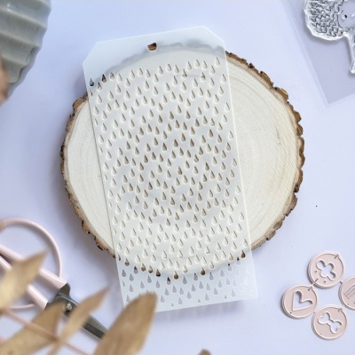 Stencil Gotas Patio Alua Cid