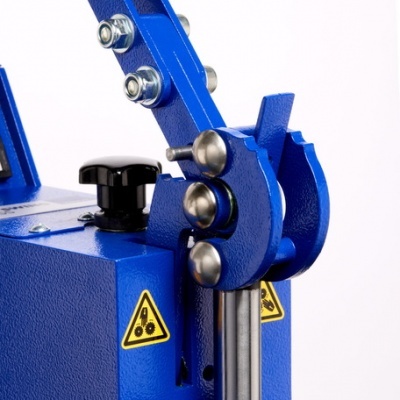 SCHULZE BLUE SWING PRESS