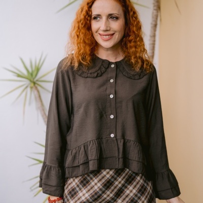 Camisa gola, castanha