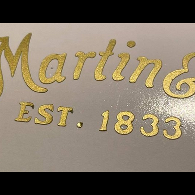 https://www.hmcustomprinting.pt/product/logo-guitarra-martin-and-co-em-vinil-adesivo