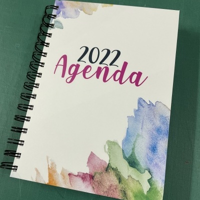 https://www.hmcustomprinting.pt/product/agenda-diaria-2022-aquarela