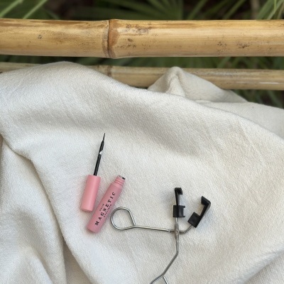 Eyeliner Magnético + Aplicador Magnético