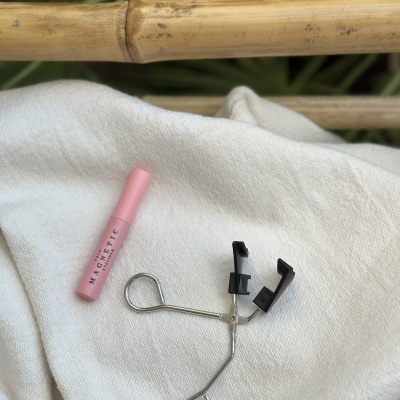 Eyeliner Magnético + Aplicador Magnético