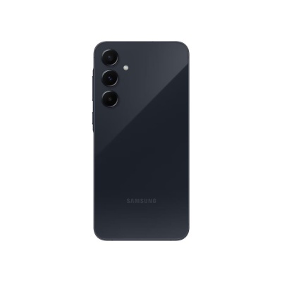 Smartphone preto Samsung com três câmaras traseiras e logotipo Samsung