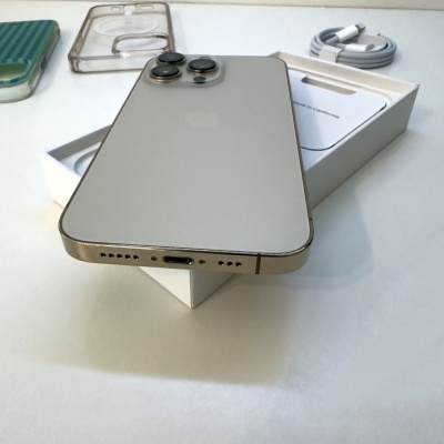 Apple iPhone 13 Pro - Gold (Seminovo)