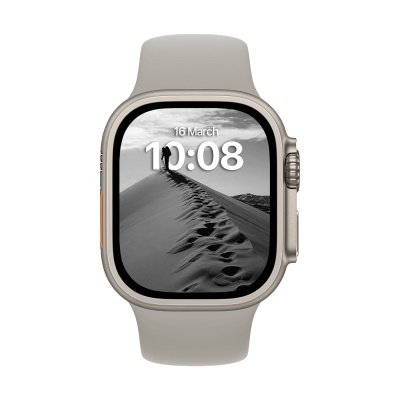 Relógio inteligente cinza bege com ecrã a mostrar data, hora e imagem de dunas de areia