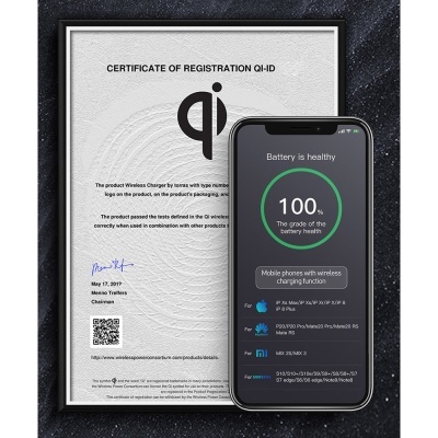 Certificado Qi-ID e smartphone mostrando bateria a 100%