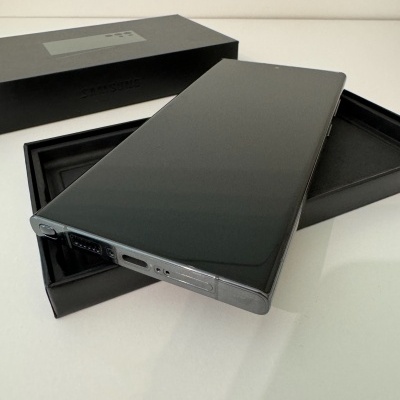 Samsung Galaxy S23 Ultra 12GB/256GB - Green (Seminovo) Samsung Galaxy S23 Ultra 12GB/256GB - Green (Seminovo)